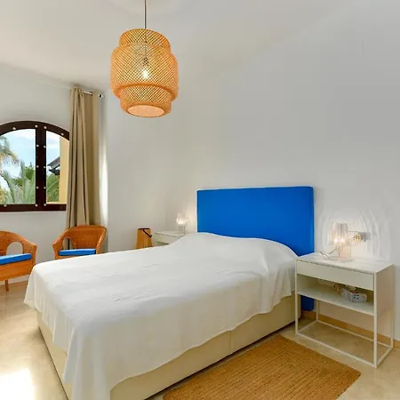 Costalita Rooftop Εστεπόνα