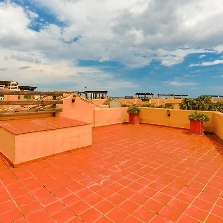 Costalita Rooftop Apartment Estepona